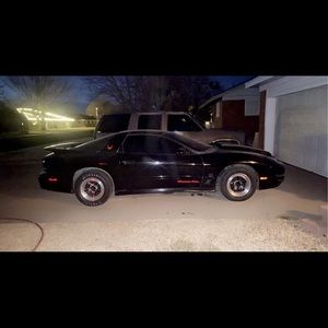 Meet your Posher, Dillon